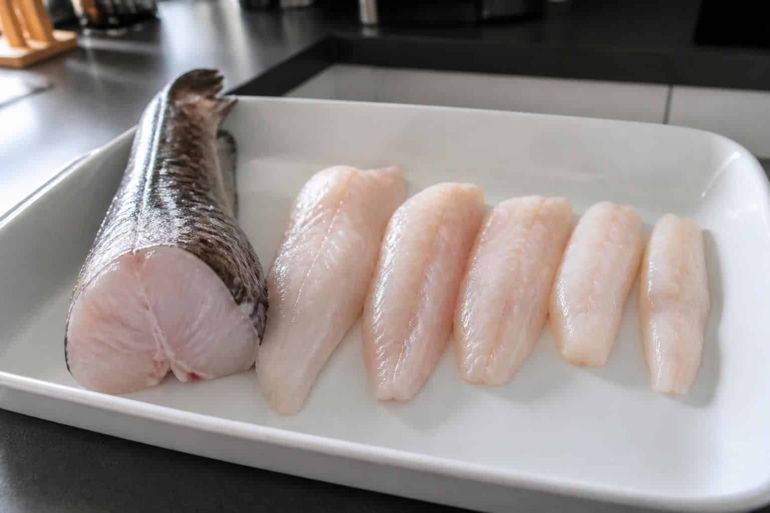 découvrez comment la taille du filet influence le temps de cuisson de la queue de lotte au four pour réussir un plat savoureux et parfaitement cuit.