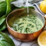 découvrez comment utiliser le jus de citron pour remplacer le vin blanc dans une sauce à l'oseille, une alternative simple et savoureuse pour sublimer vos plats sans alcool.
